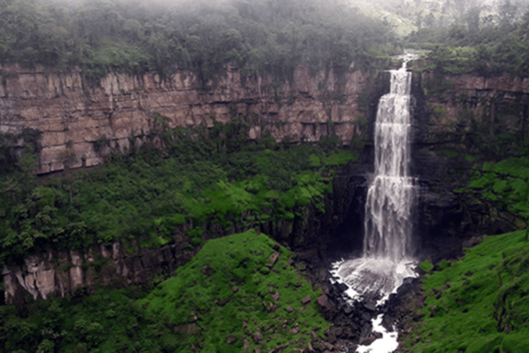 FROM BOGOTA: Natural Adventure to Salto de Tequendama and Santacruz Zoo