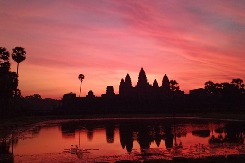 Tour privado de un día con salida del sol en Angkor Wat