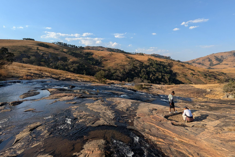 Eswatini: Guided Hike to Nyonyane Mountain - Execution Rock Minimum 2 Pax