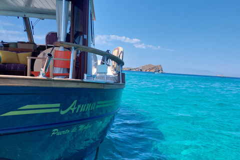 Full Day boat charter on Traditional Balearic Yacht in Ibiza