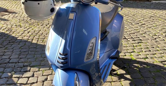 Rent a Vespa
