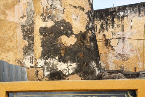 Mombasa: City Tour and Evening Dhow Cruise with Pickup