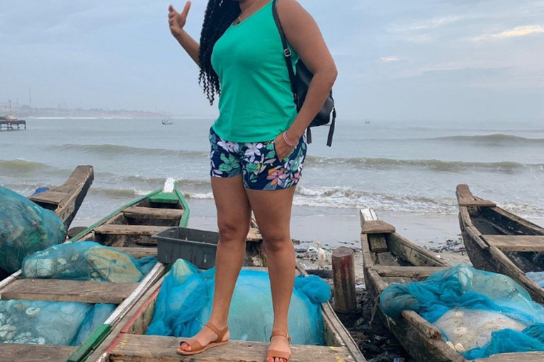 Accra Walking Tour: Jamestown Colonial History & Local Gems