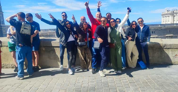 "See Madrid Differently: A Premium Private Tuk Tuk Ride" photo 15