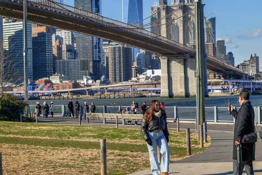 Von Manhattan aus: Ganztagestour durch die NYC Boroughs und Coney Island. Foto: GetYourGuide