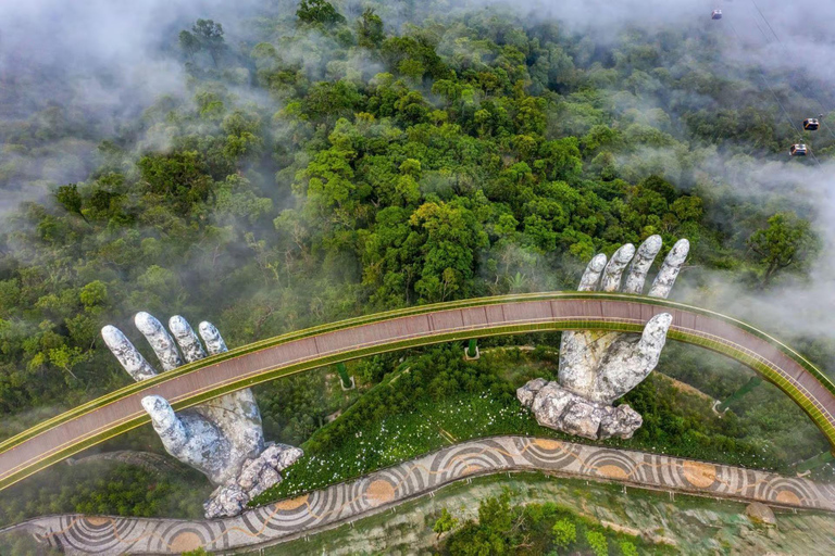 Da Nang: Golden Bridge Sunset Adventure with Buffet Dinner Private Golden Bridge Sunset & Ba Na Hills Experience