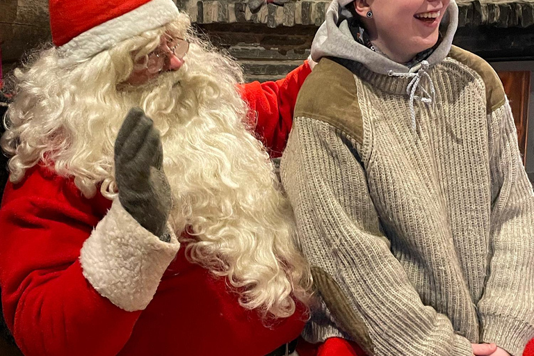 Saariselkä: Visit to Santa´s secret cabin