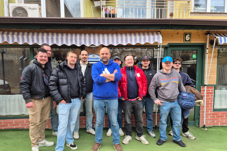 Sofia: Craft Beer Tour with Tastings and Local Guide