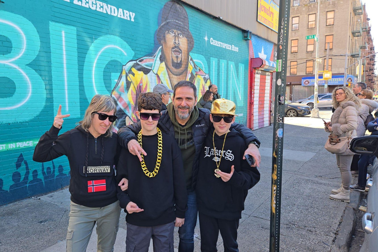 NYC Contrasten Tour Harlem, Bronx, Williamsburg, Queens &amp; Brooklyn