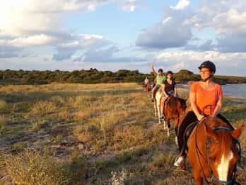 Orosei: horse riding on the beach