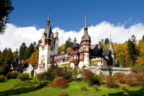 Transylvania Day Trip: Dracula Castle, Peles Castle & Brasov Private Tour