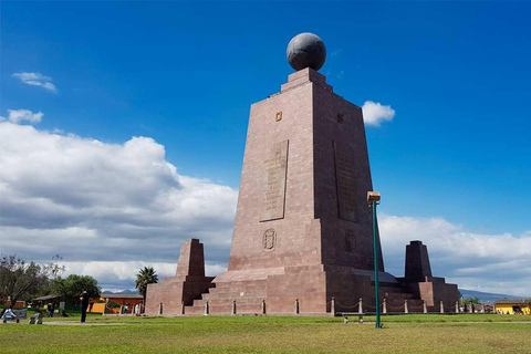 Quito: Cotopaxi National Park and Equator Line Tour Private Tour