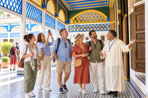 Marrakesh: Saadian Tombs, Bahia Palace, Mellah & Medina Tour Shared Group Walking Tour in English from the Meeting Point