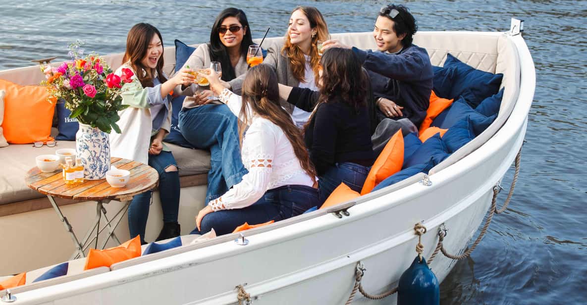 Afbeelding 2 van Amsterdam: luxe grachtenrondvaart met onbeperkte cocktails en snacks