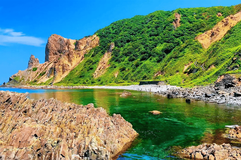From Sapporo: Otaru Kamui Cape One-Day Tour Bus Group: meet up