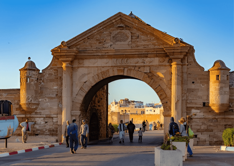 Depuis Marrakech : excursion d'une journée à Essaouira en petit groupe et temps libre - medina