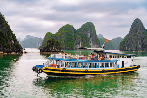 Lan Ha Bay: Full day – Lunch, Kayak, Cave, Biking