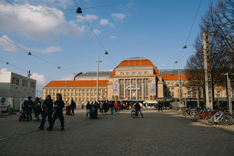 Leipzig: Private Walking Tour with a Local 6-Hour Tour