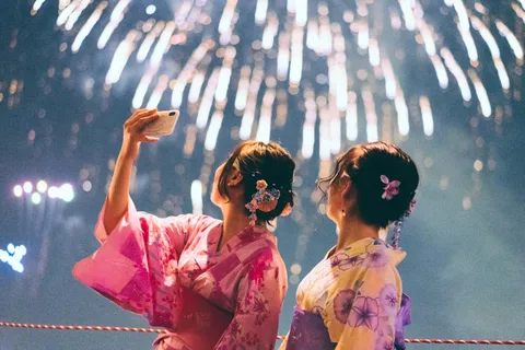 From Tokyo: Kamakura 1-Day Trip (Atami Fireworks Display)