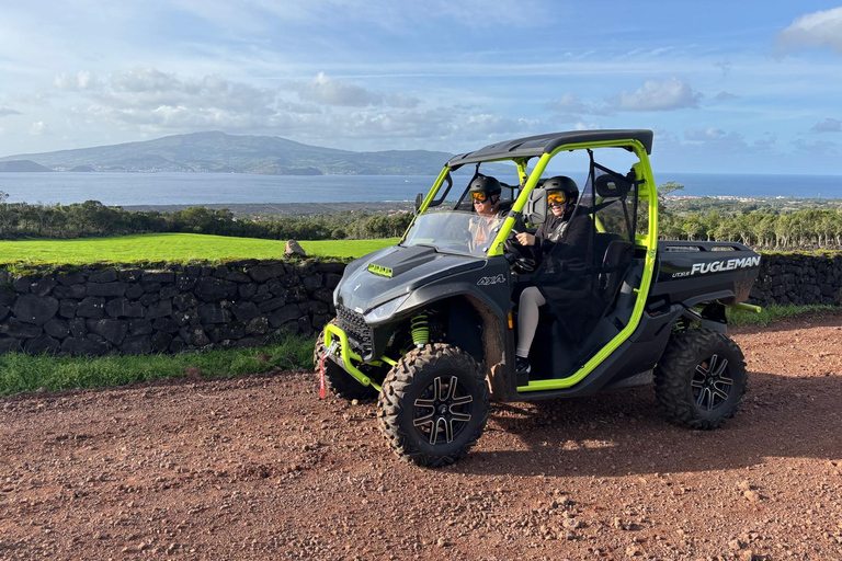 Promenade en buggy dans les vignobles de l&#039;île de Pico