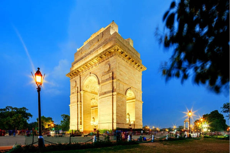 Old and New Delhi: Private City Tour Driver and Guide Full or Haif Day City Tour Driver +Guide