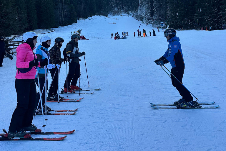 Brasov: Dagsutflykt med skidlektioner för alla åldrar och nivåer