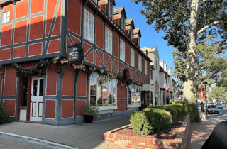 Solvang: Geführte Städtetour mit dem Elektro-Cruiser