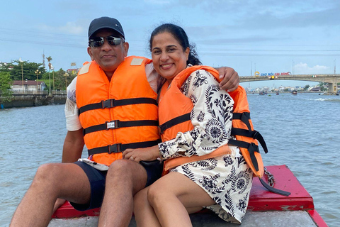 Excursión de 2 días por el Delta del Mekong :Explora el Mercado Flotante de Cai Rang