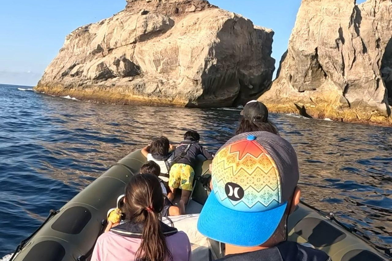 São Miguel: Sunset Boat Tour – Golden Light, Cliffs & Caves