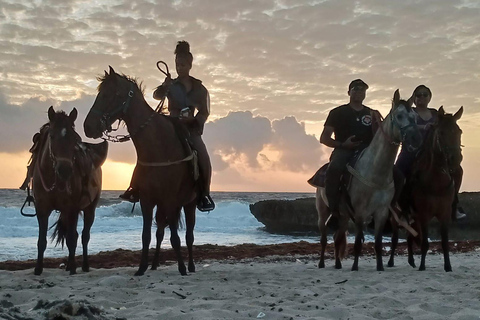 Giro panoramico al tramonto di Aruba