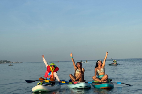 Cartagena: Paddle rental on the beach weekend