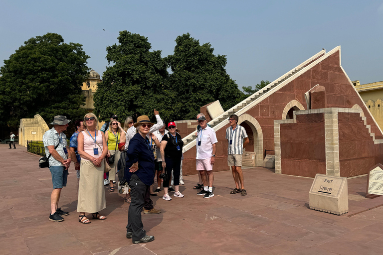 &quot;Jaipur&#039;s Living Heritage: A Walk Through Time&quot;Jaipur By Walk: Flower Market, Temples &amp; Royal Landmarks