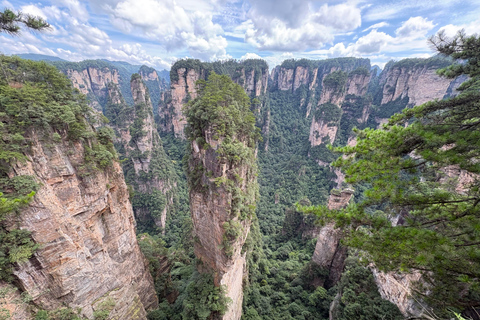 Zhangjiajie: 2-Day Tour with Glass Bridge & Tianmen Mountain 2-Days Panoramic Tour: Mt Avatar,Glass Bridge,Mt Tianmen