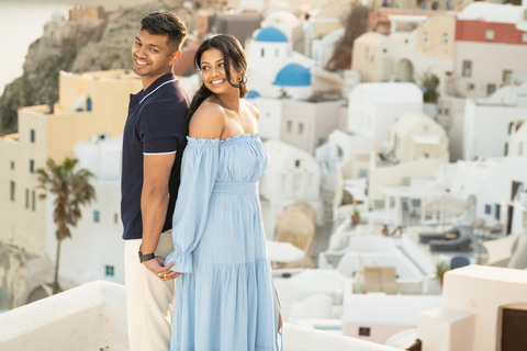 The Art of Santorini Light in Oia by Rey 1 HOUR FAMILY OIA