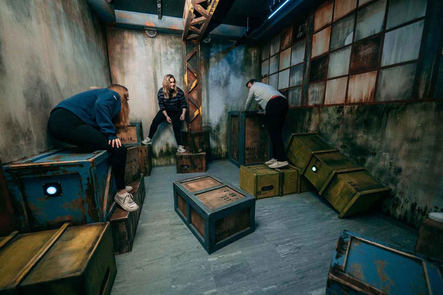 スタヴァンゲル：監獄島アドベンチャーゲーム体験