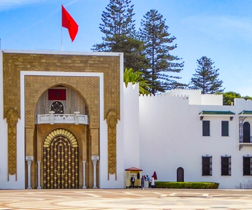 From Málaga: Morocco Day Trip with Tour Guide and Lunch