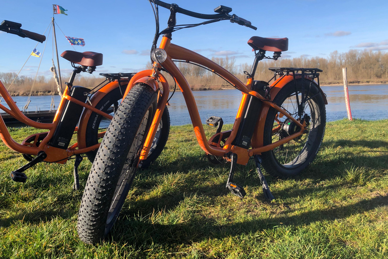 Chambord: Rent a self-guided electric fat bike