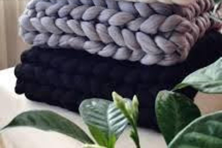 San Mateo: Hand-Knitting Blanket Workshop for Beginners