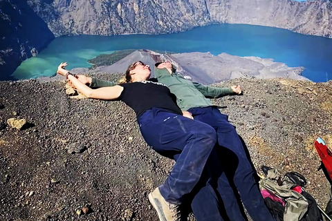 Hikking mount rinjani summit 2D/1N join in group trekking mount rinjani summit 2 days 1 night