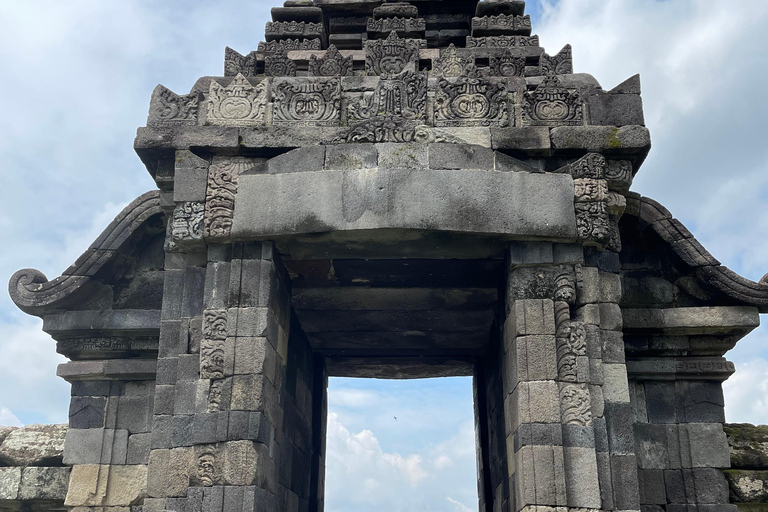 Tour dell&#039;alba di Borobudur e del tempio di Prambanan di un giorno (privato)