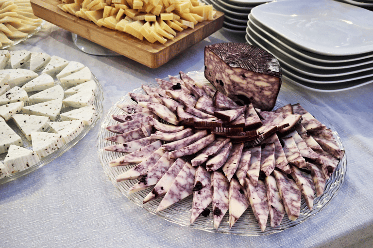 Martano: Cheese-Making Workshop with Tasting and Lunch Workshop & Farmer's Lunch