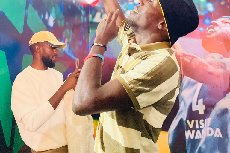 Kigali: Eco City Tour by Electric Car with Coffee Stop