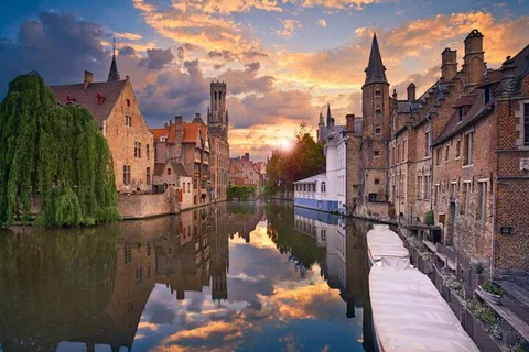 Bruges: tour a piedi dei punti salienti e delle gemme nascoste