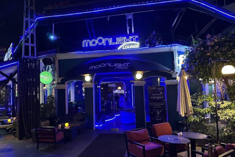 Vientiane: Guided Bar Hopping Meet New Friends