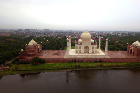 From Delhi: Taj Mahal, Agra Fort & Baby Taj Private Day Trip