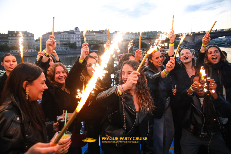 Prague : Boat Party with Afterparty at EPIC Prague : New Year Boat Party with Afterparty at EPIC