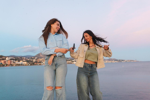 Málaga: Harbour & Waterfront Private Photoshoot Super Premium: 75 photos | 90 mins