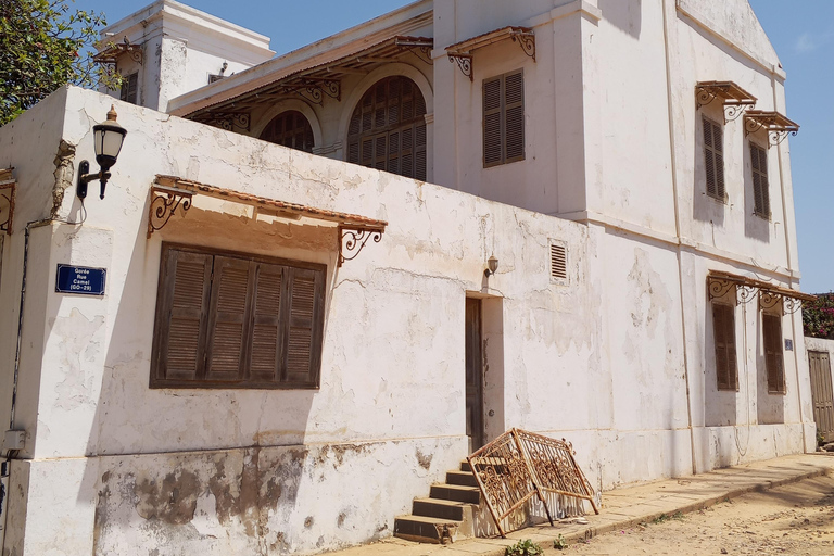 Discover the Hidden Gems of Gorée Island and Dakar in One Day