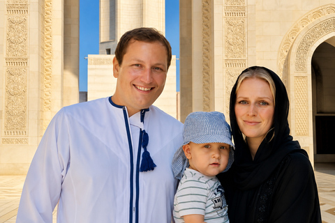 Muscat: City Highlights Tour with Grand Mosque & Souq Shared