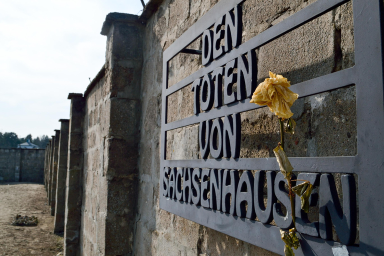 Bussresa till koncentrationslägret Sachsenhausen från Berlin